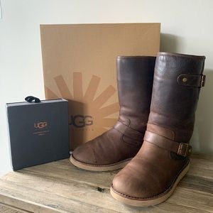 Ugg Kensington Boots w/ BOX + CLEAN KIT